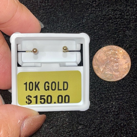 10k solid gold pearl earrings, real gold NOT plated, best gift for all ages SALE - Picture 4 of 4